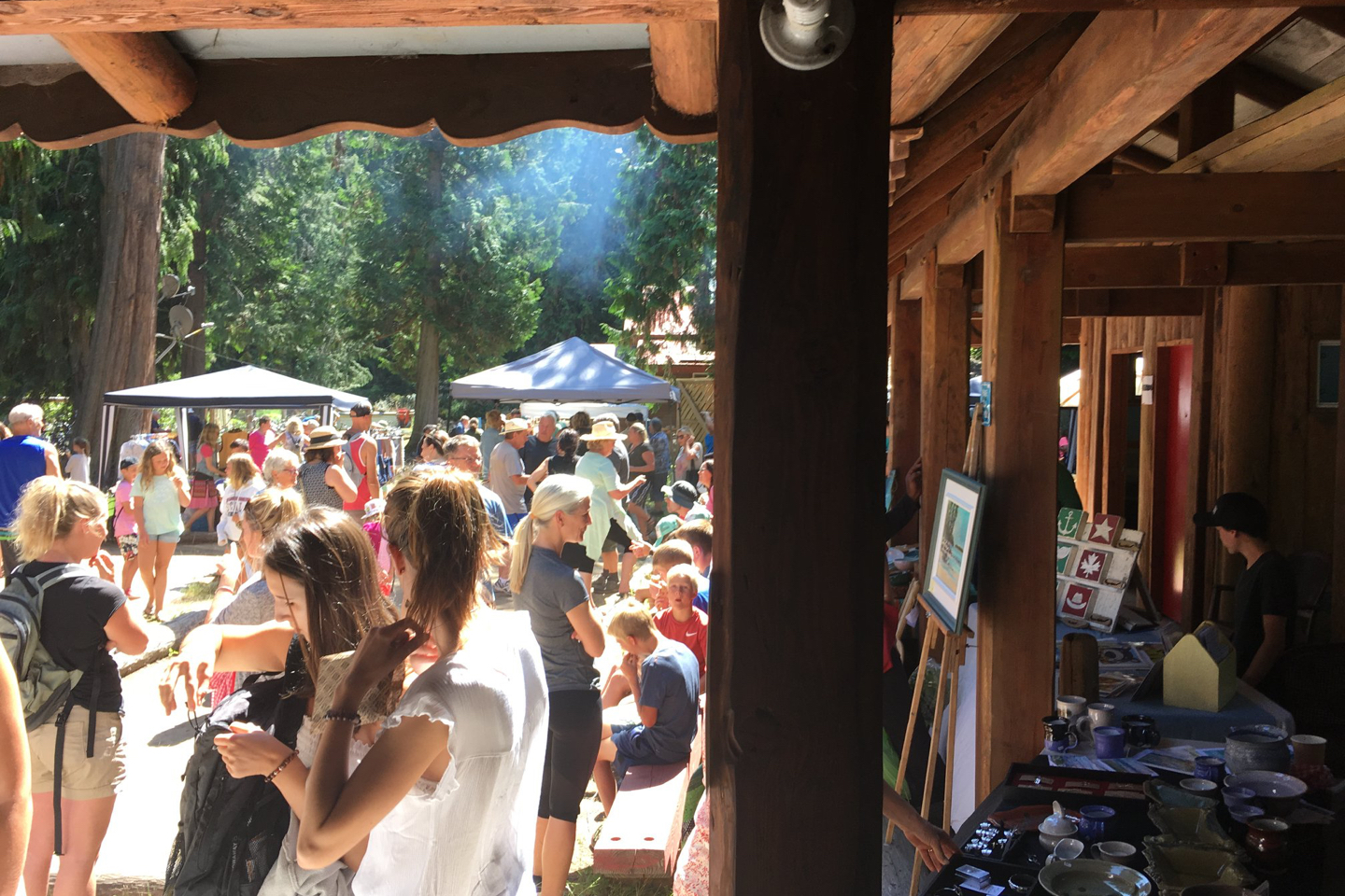 savary bustling outdoor market